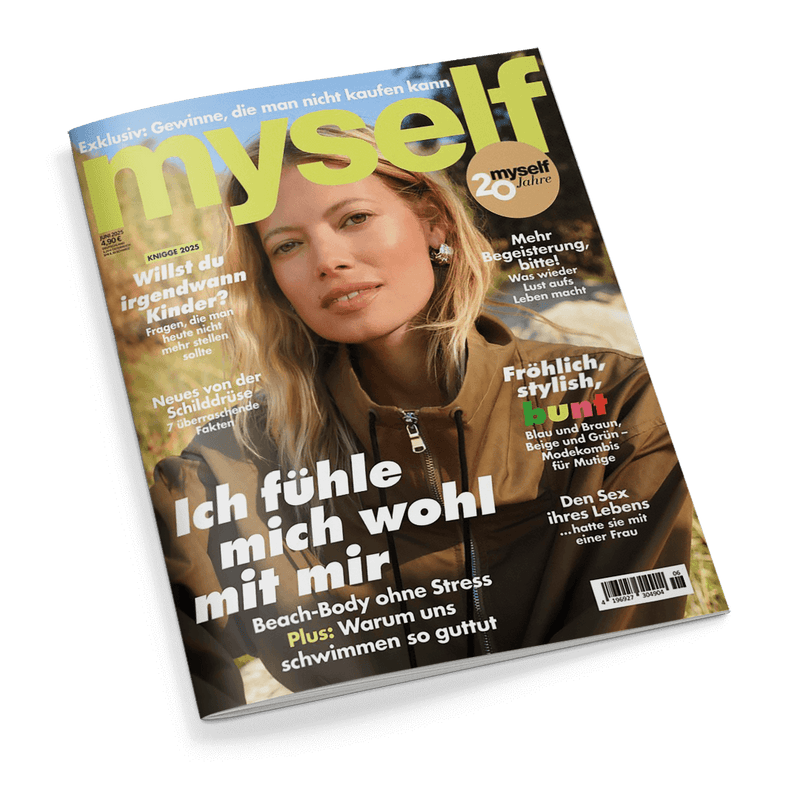 Cover des Magazins myself mit einer lächelnden Frau in brauner Jacke und der Schlagzeile Ich fühle mich wohl mit mir.
